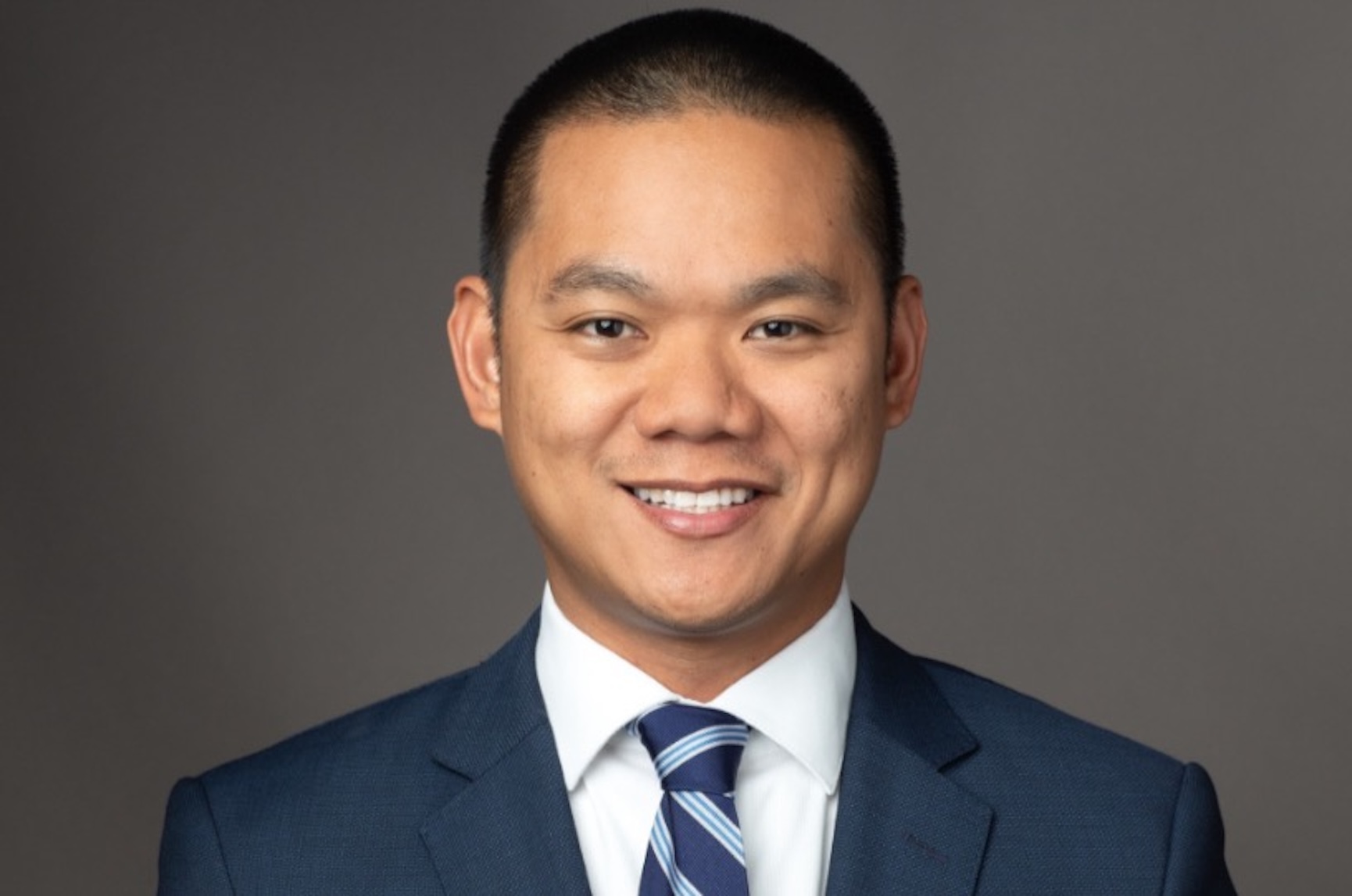 Mark Apostol